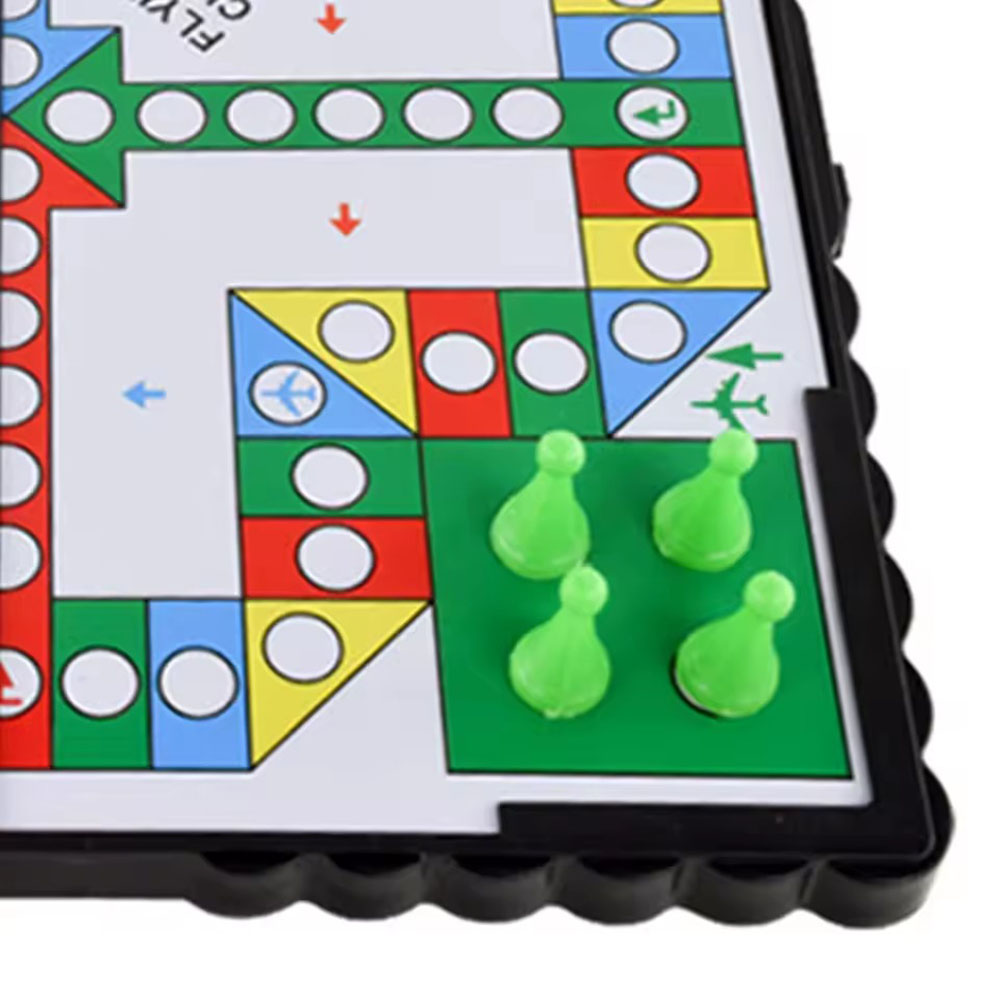 Foldable magnetic flying chess - Magnetic Travel Chess review and price